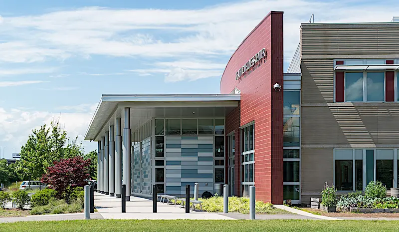BunkerHillBuilding800x465