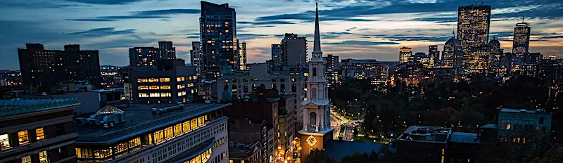 SuffolkUniversityNight800x262